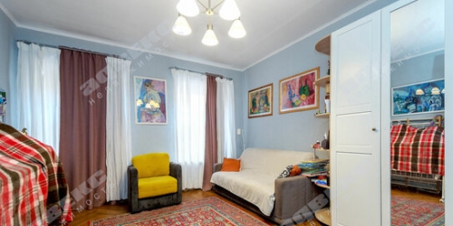 2-комн квартира Ропшинская улица,  д. 4