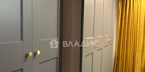 3-комн квартира улица Полбина,  д. 54