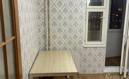 Продажа 2-комн квартиры на вторичном рынке улица Бадаева,  д. 8 к2