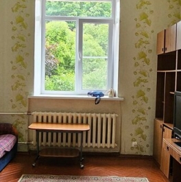 Продажа 3-комн квартиры на вторичном рынке Малоохтинский проспект,  д. 86А к1