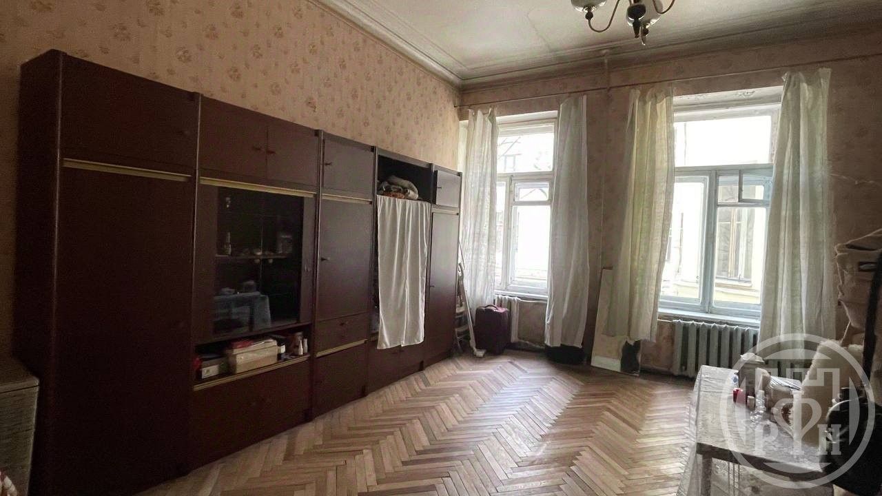 Продажа 2-комн квартиры на вторичном рынке Московский проспект, 53