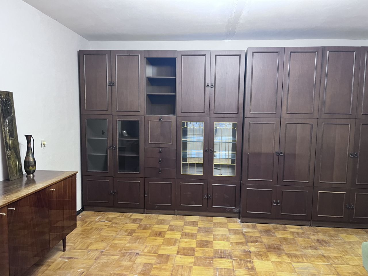 Продажа 2-комн квартиры на вторичном рынке Ленская улица, 10К2