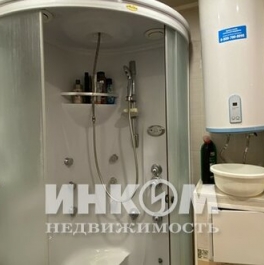 Продажа 1-комн квартиры на вторичном рынке Новосибирская улица,  д. 3