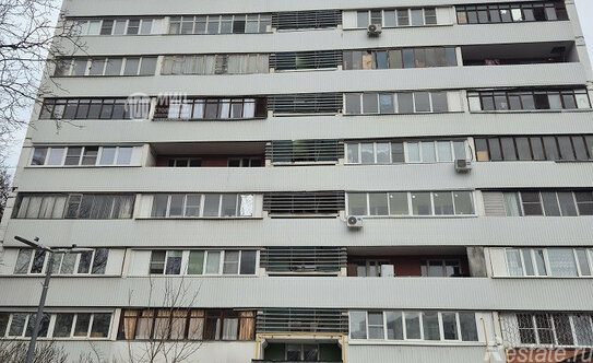 Продажа 1-комн квартиры на вторичном рынке Веерная улица,  д. 46