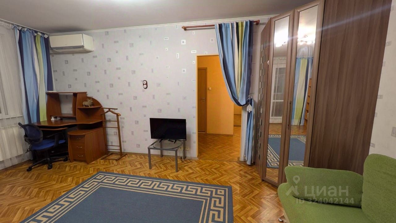 Аренда 1-комн квартиры на вторичном рынке улица Цюрупы, 18К1