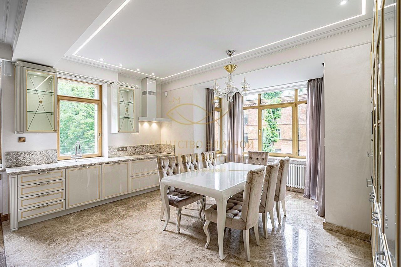 Продажа 4-комн квартиры на вторичном рынке 1-й Самотечный переулок, 17Б