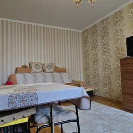 Продажа 1-комн квартиры на вторичном рынке ул Рождественская,  д. 18