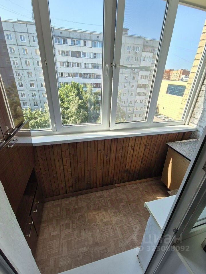 Продажа 3-комн квартиры на вторичном рынке Коломна, Окский проспект, 4
