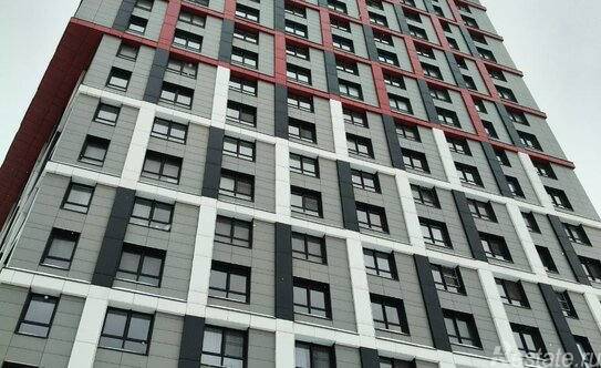 Продажа 3-комн квартиры на вторичном рынке улица Петра Алексеева,  д. 14