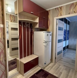 Продажа 2-комн квартиры на вторичном рынке Пушкин г, Алексея Толстого б-р,  д. 18