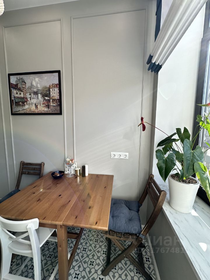 Продажа 2-комн квартиры на вторичном рынке улица Победы, 4