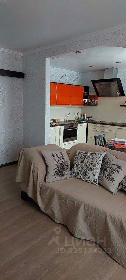 Продажа 2-комн квартиры на вторичном рынке 3-й мкр,  д. 9
