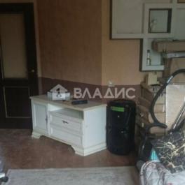 Продажа 2-комн квартиры на вторичном рынке Лобня, ул Чкалова,  д. 10