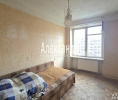 Продать Квартиры вторичка Апрельская улица  6 к1 