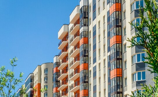 Продажа 2-комн квартиры на вторичном рынке Бугры, ул Шекспира,  д. 3