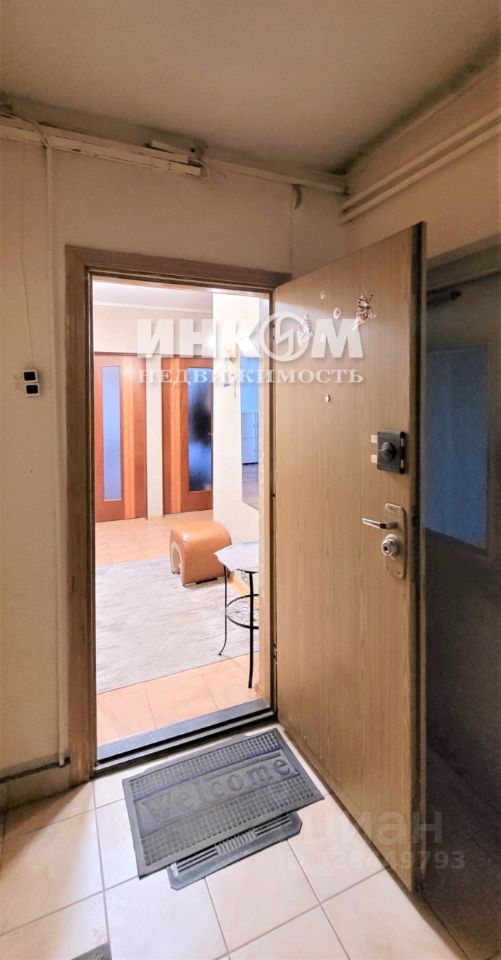 Продажа 2-комн квартиры на вторичном рынке Литовский бульвар, 13/12