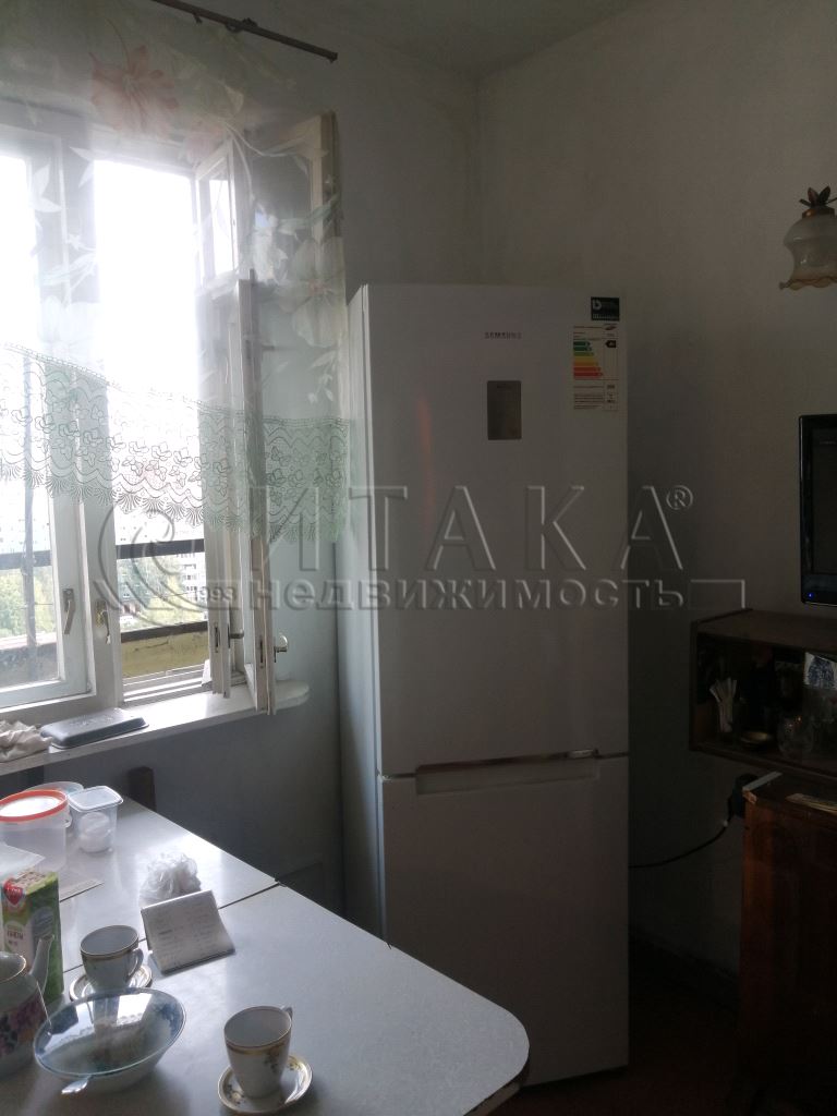 Продажа 1-комн квартиры на вторичном рынке Индустриальный,  д. 17,  к. 3