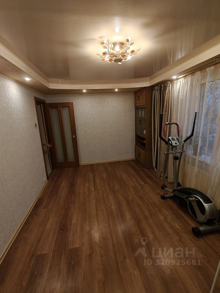 Продажа 4-комн квартиры на вторичном рынке Колпино, Тверская улица, 33