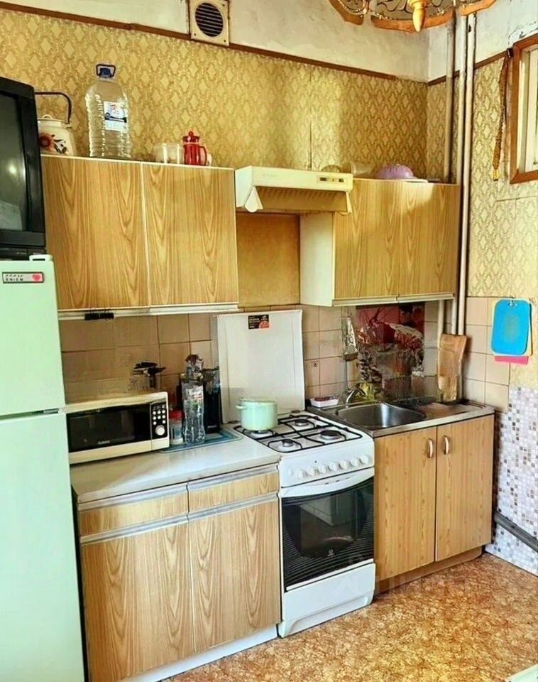 Продажа 4-комн квартиры на вторичном рынке Донская улица, 6С1