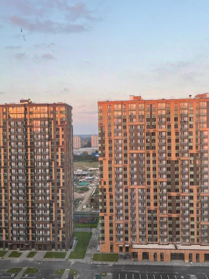 Аренда 3-комн квартиры на вторичном рынке Железнодорожный мкр, Балашиха, проспект Героев,  д. 20