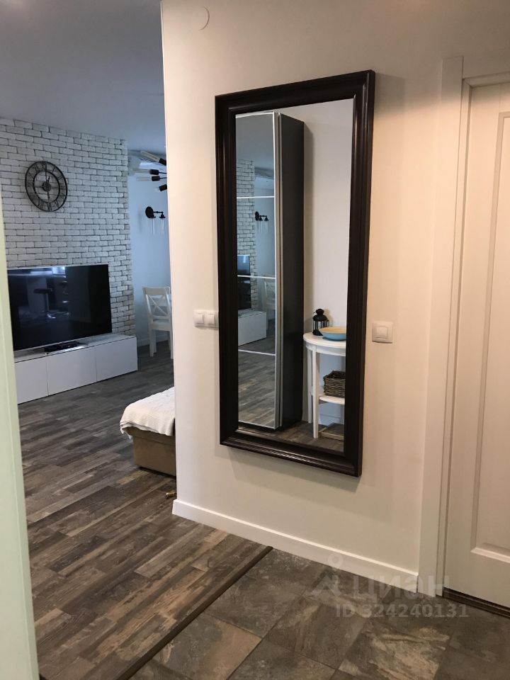 Продажа 3-комн квартиры на вторичном рынке Микрорайон Западный остров, д. Бузланово,  д. к1