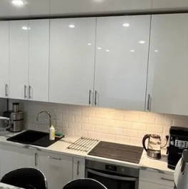 Продажа 1-комн квартиры на вторичном рынке Яхтенная ул,  д. 31