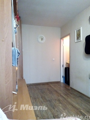 Продажа 2-комн квартиры на вторичном рынке Паперника ул,  д. 17