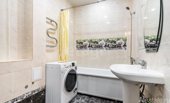 Продажа 2-комн квартиры на вторичном рынке Школьная улица