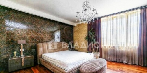 5-комн квартира Молодогвардейская улица,  д. 15