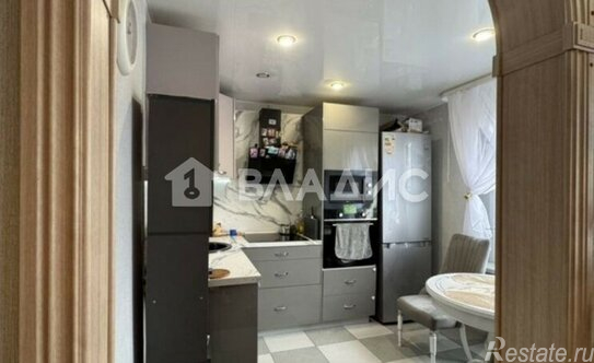 Продажа 2-комн квартиры на вторичном рынке улица Коммуны,  д. 30 к1