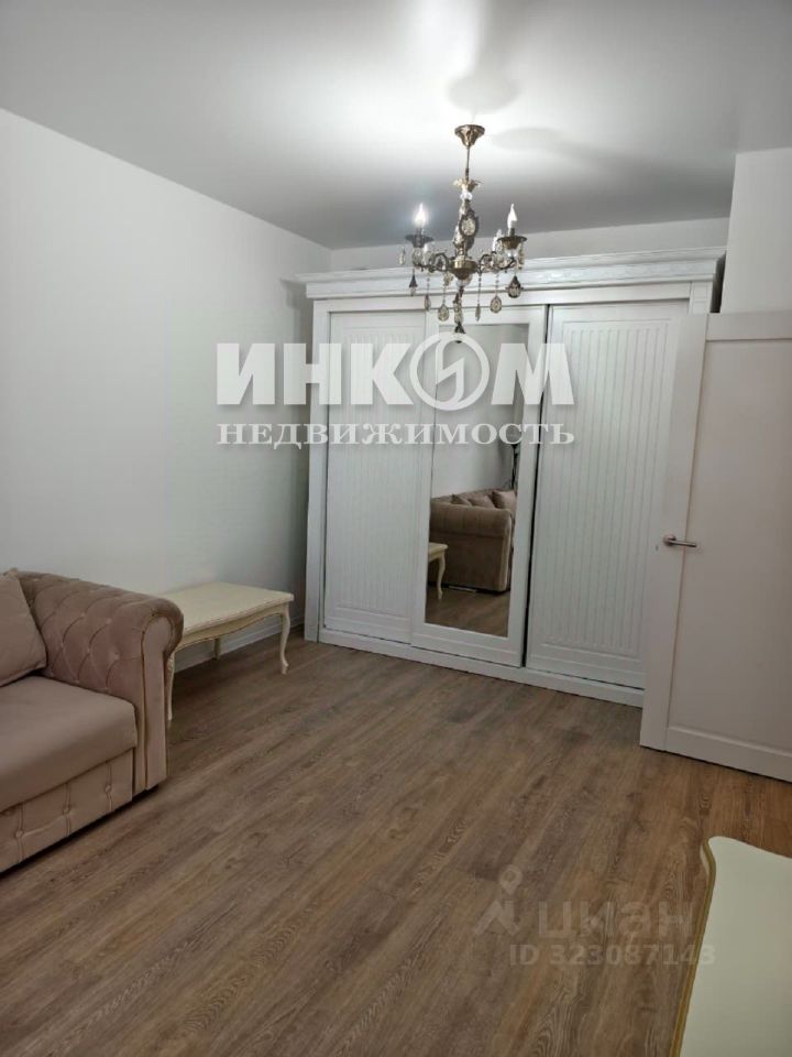 Продажа 1-комн квартиры на вторичном рынке Зенино ЖК Самолет мкр, Люберцы, проезд Некрасовский,  д. 8