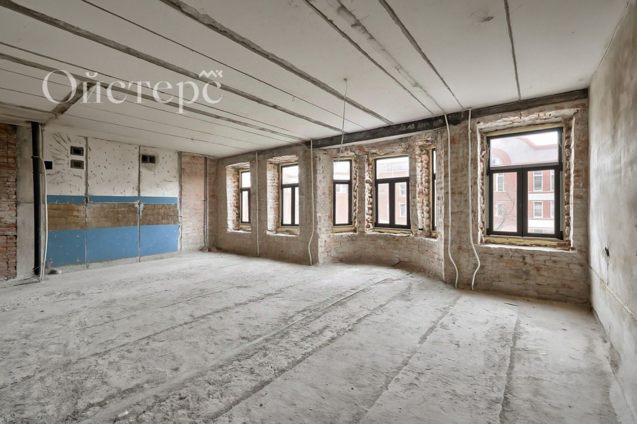 Продажа 2-комн квартиры на вторичном рынке Чкаловский проспект, 56