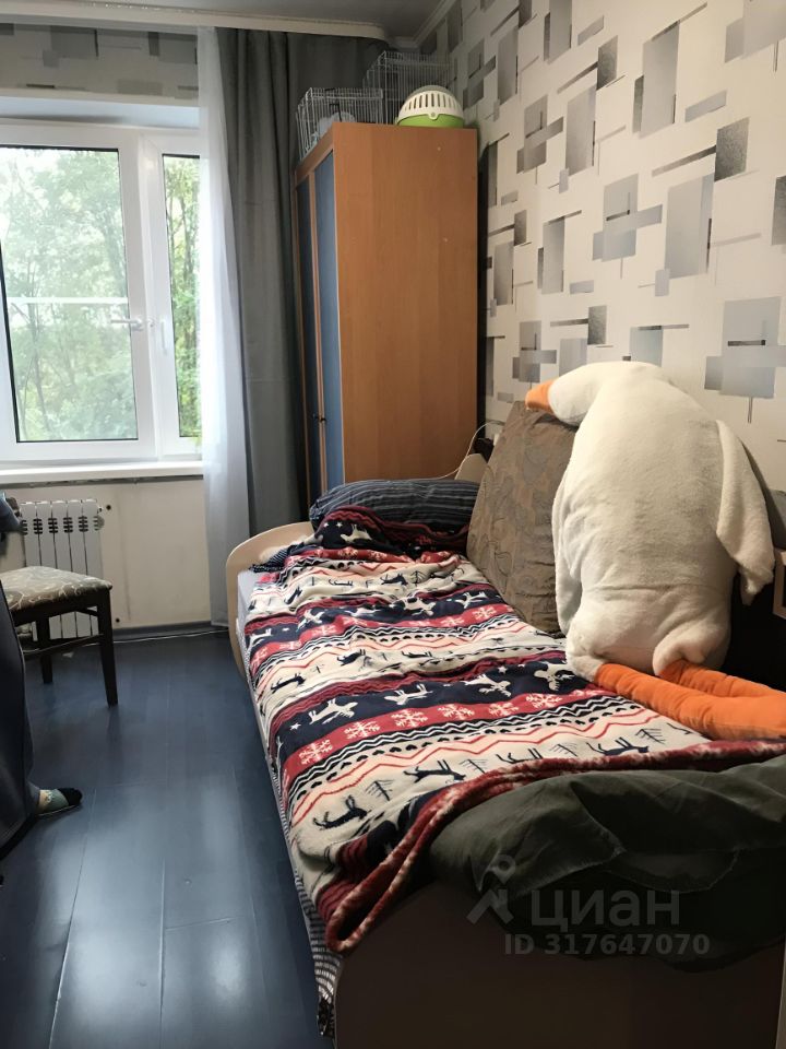 Продажа 4-комн квартиры на вторичном рынке Сиверский городской поселок, улица 123-й Дивизии, 2