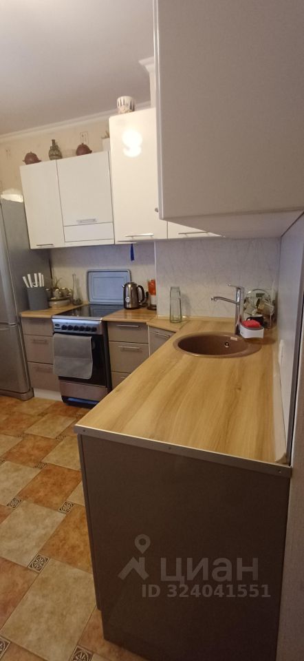 Продажа 1-комн квартиры на вторичном рынке улица Турку, 11к2