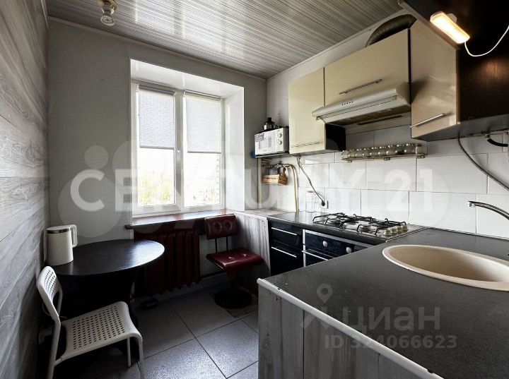 Продажа 2-комн квартиры на вторичном рынке Пушкин, Павловское шоссе, 25а