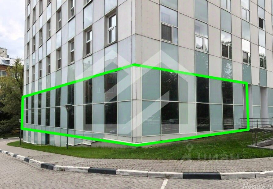 Продажа торгового помещения улица Искры,  д. 1