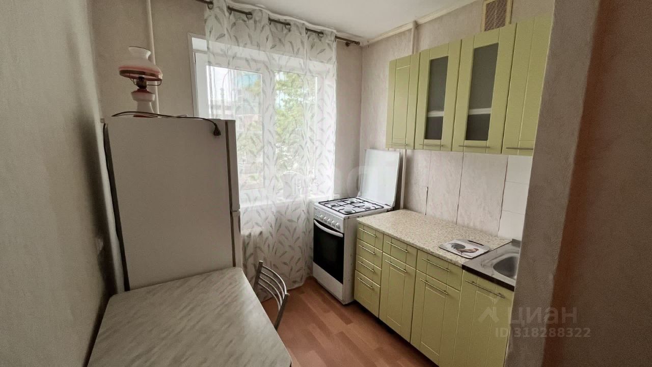 Продажа 2-комн квартиры на вторичном рынке Кириши, Молодежный бульвар, 8