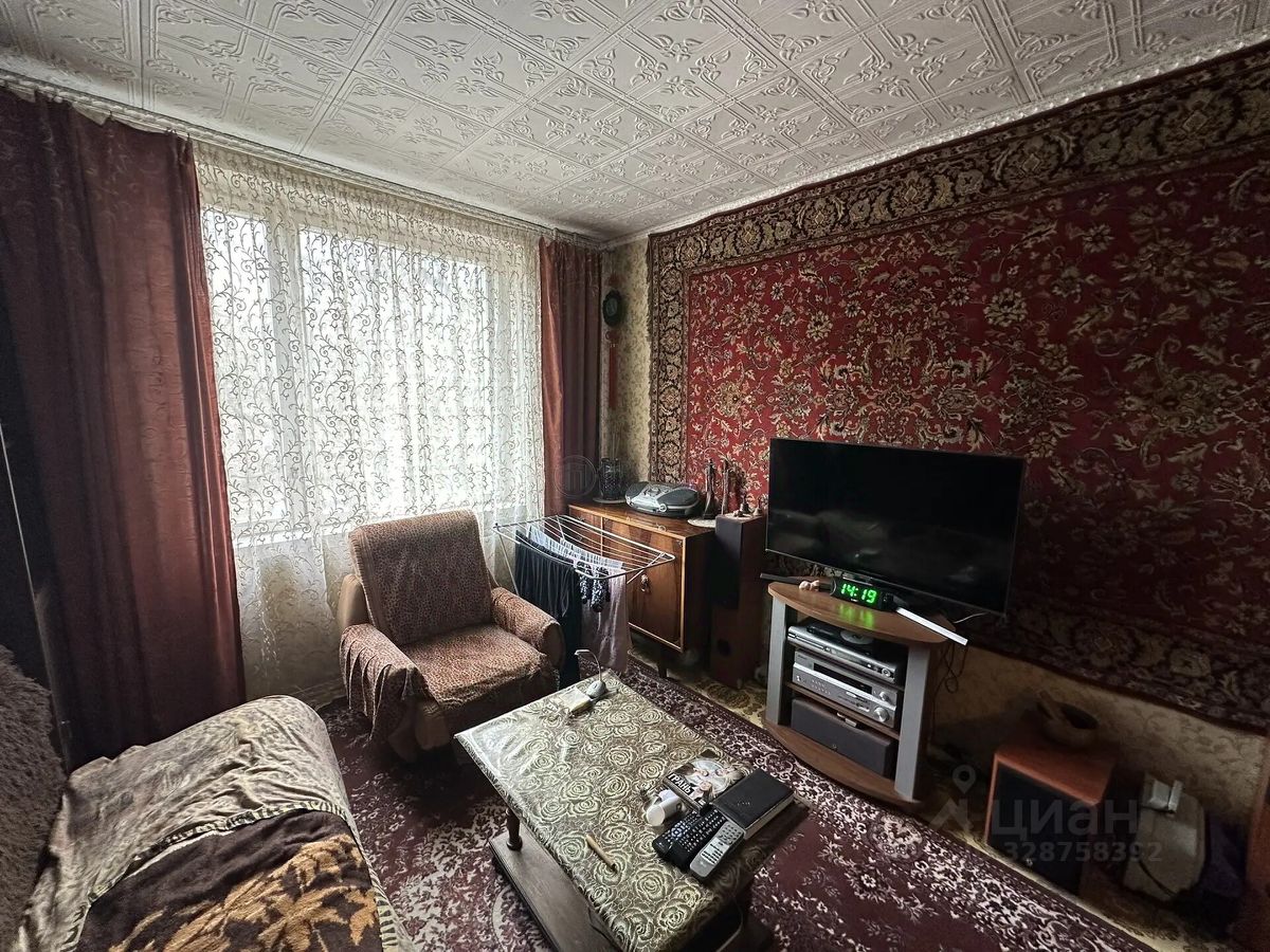 Продажа 2-комн квартиры на вторичном рынке Чертановская улица, 33К1