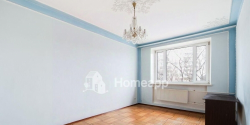 3-комн квартира улица Павла Корчагина,  д. 9