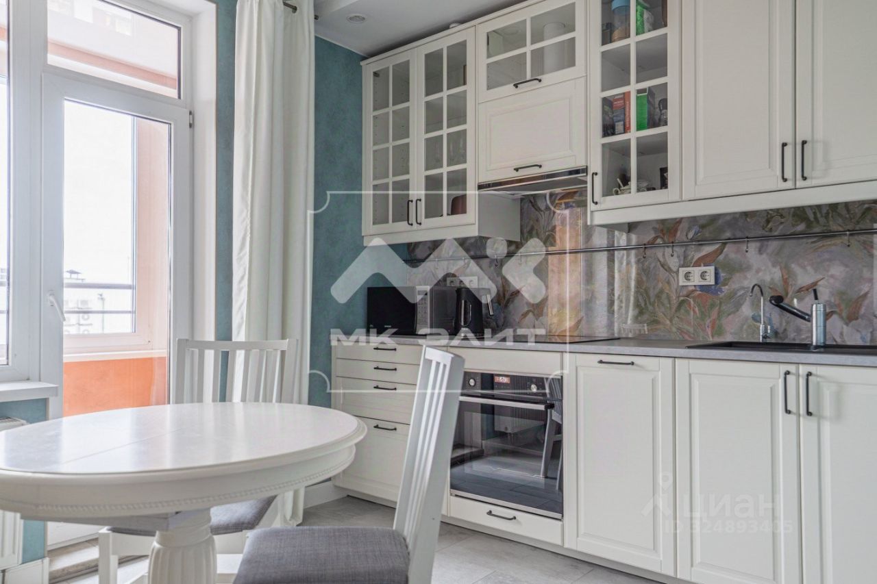 Продажа 1-комн квартиры на вторичном рынке Кременчугская улица, 21к3