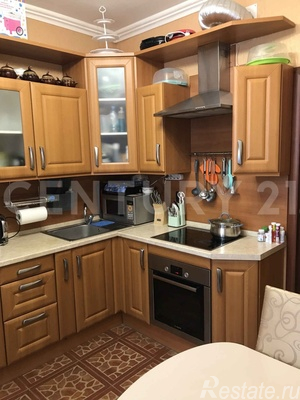 Продажа 2-комн квартиры на вторичном рынке Остафьевская ул,  д. 8