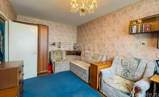 Продажа 1-комн квартиры на вторичном рынке ул Купчинская,  д. 11,  к. 1