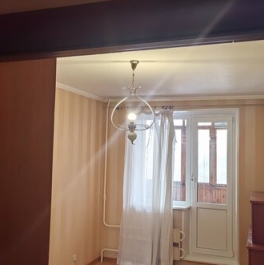 Продажа 2-комн квартиры на вторичном рынке Туристская улица