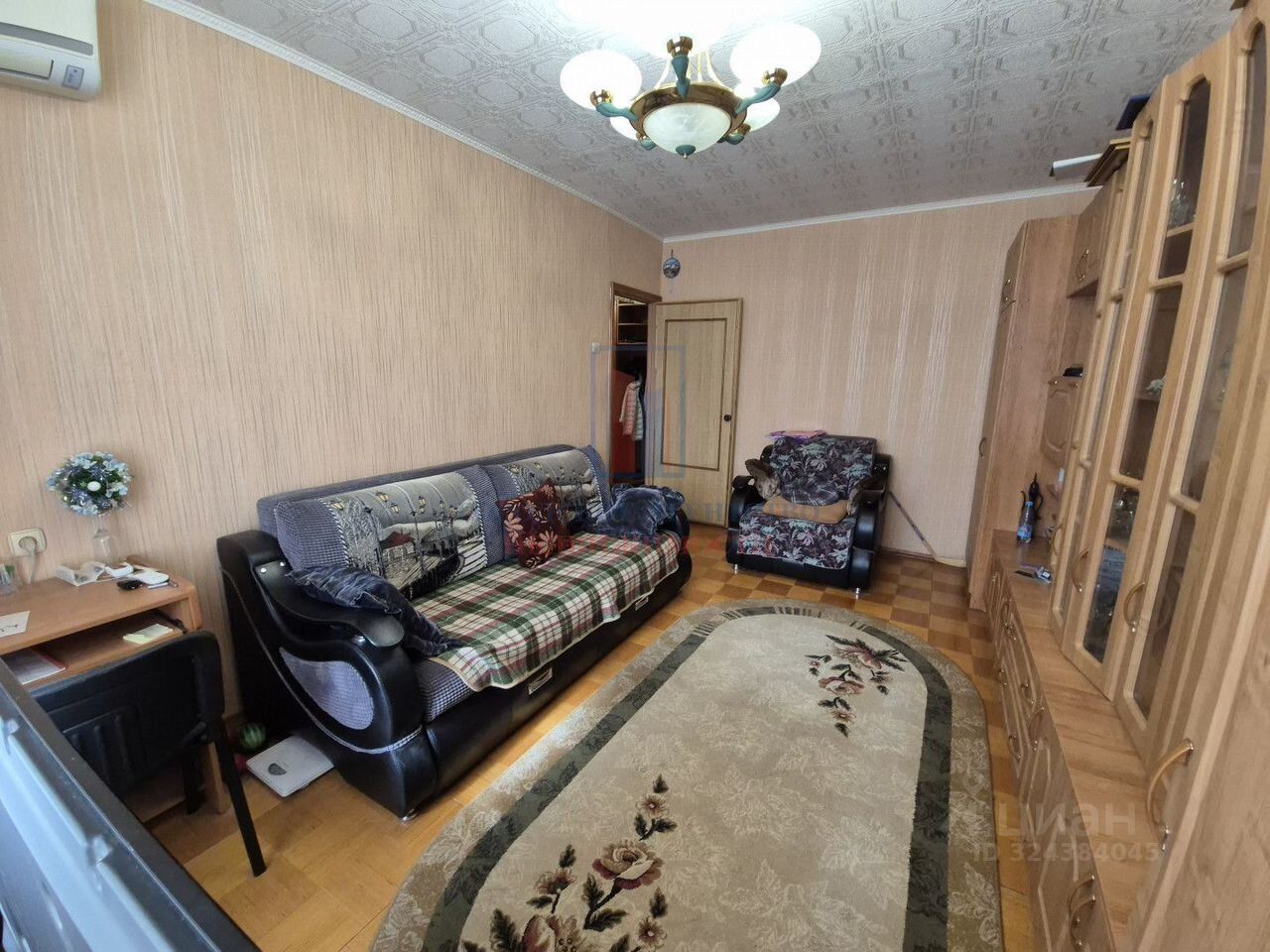 Продажа 2-комн квартиры на вторичном рынке Серпухов, Комсомольская улица, 4