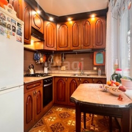 Продажа 1-комн квартиры на вторичном рынке улица Антонова-Овсеенко,  д. 19 к5