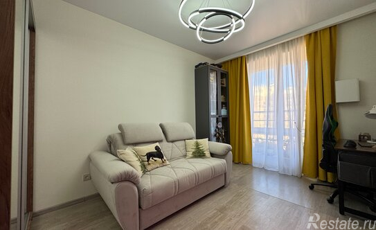 Продажа 2-комн квартиры на вторичном рынке Новый Оккервиль, пр-кт Строителей,  д. 6