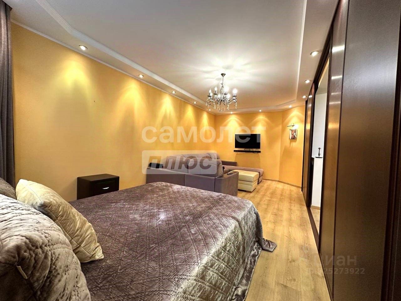 Продажа 2-комн квартиры на вторичном рынке Наро-Фоминск, улица Войкова, 1