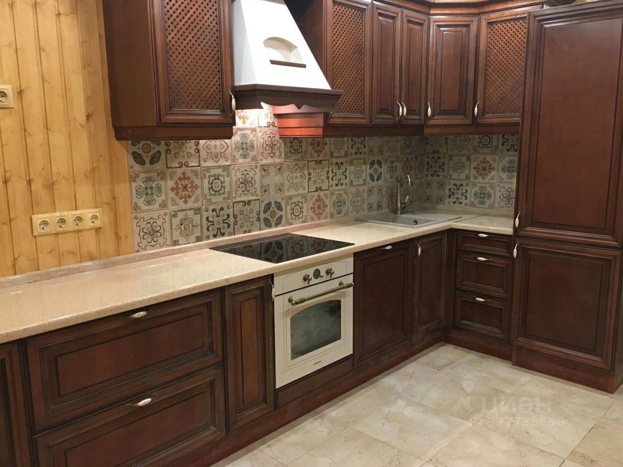 Продажа 2-комн квартиры на вторичном рынке Глухарская улица, 27к1