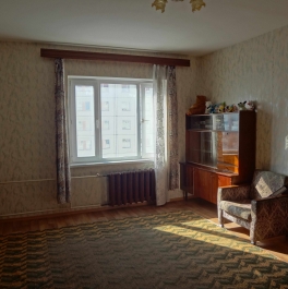 Продажа 3-комн квартиры на вторичном рынке Красное Село г, Освобождения ул ,  д. 25,  к. 2