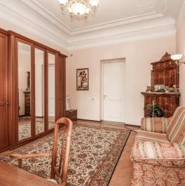 Продажа 4-комн квартиры на вторичном рынке Малодетскосельский пр-кт, д. 25 Продажа 4-комн квартиры на вторичном рынке Малодетскосельский пр-кт, д. 25